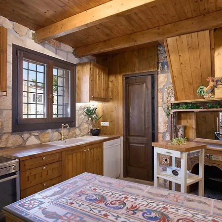 Rodakas Seaside Nest Villa *