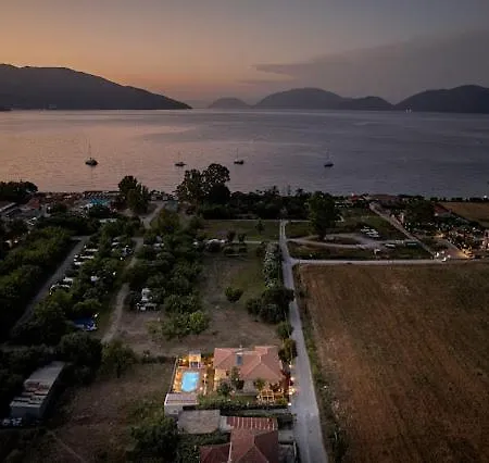 Vila Rodakas Seaside Nest *
